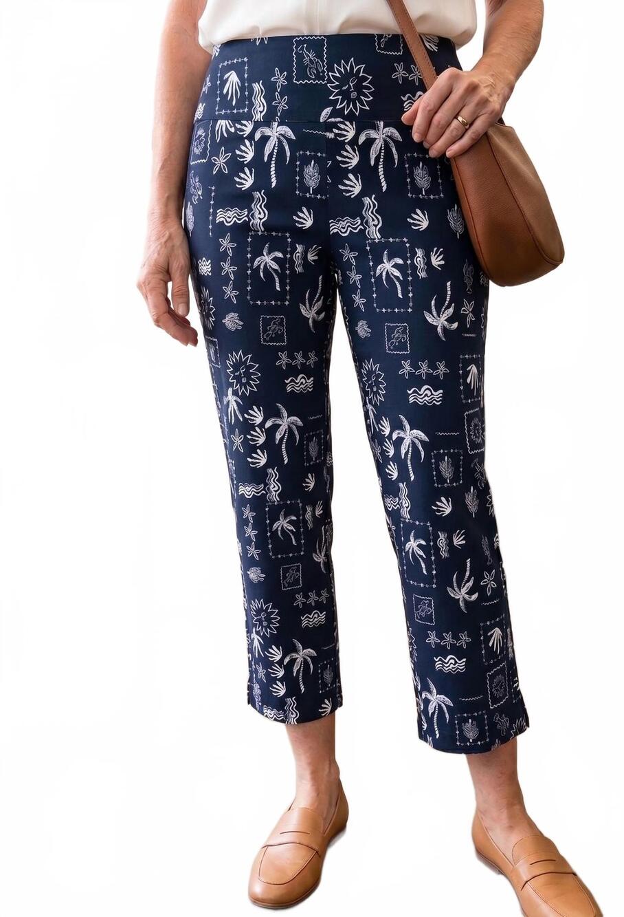 NEW ZAC & RACHEL ultimate pull-on slim leg crop pants in navy coastal woodblock